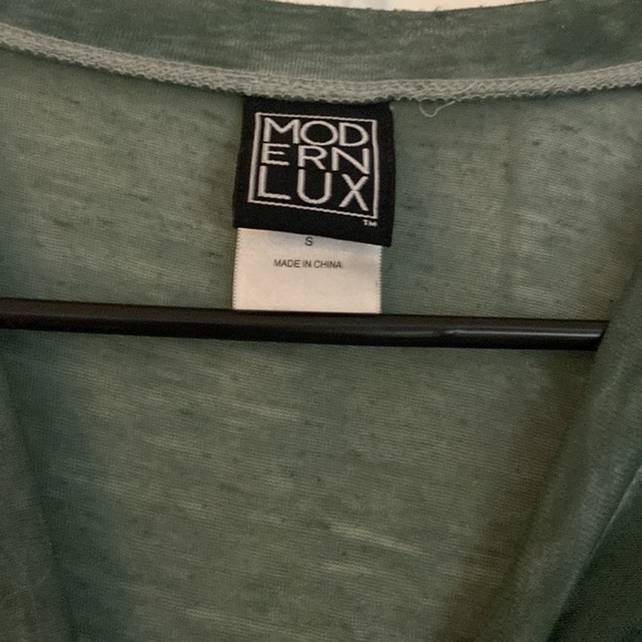 Star tshirt - Picture 2 of 2